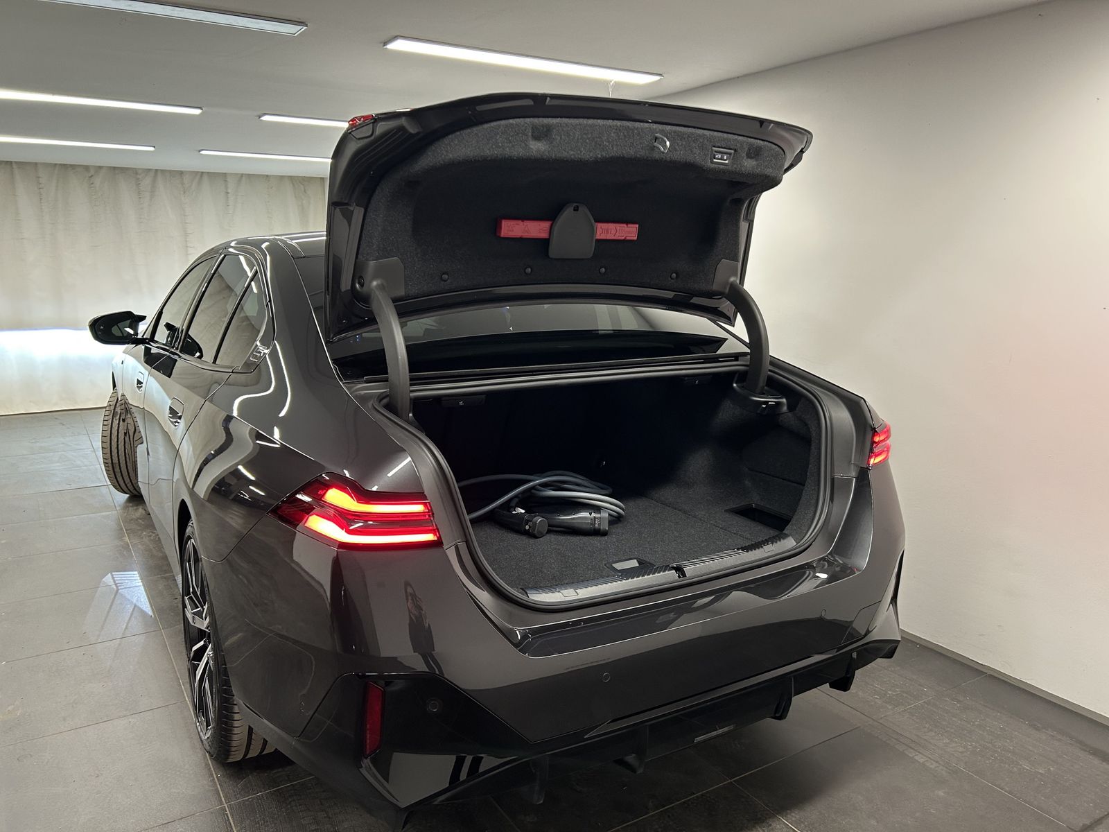 BMW i5 - Bild 11