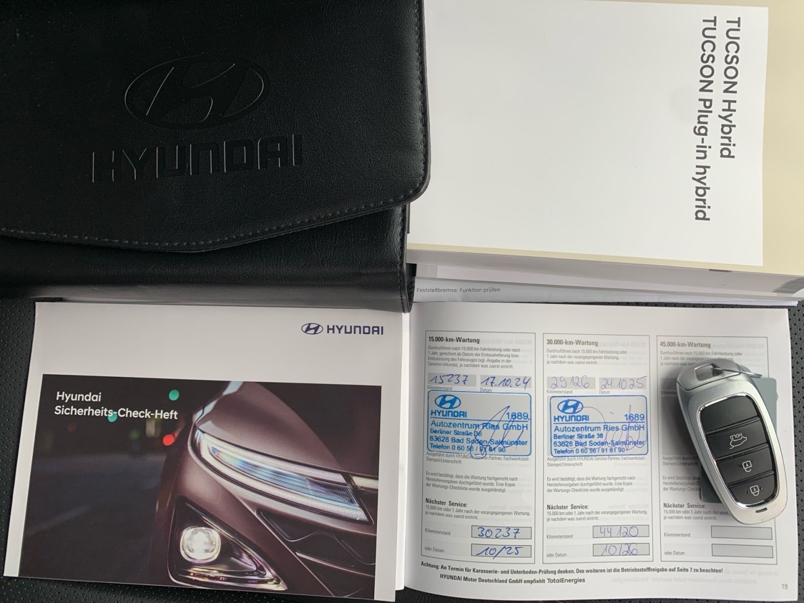 Fahrzeugabbildung Hyundai TUCSON 1.6 T-GDI Prime Hybrid