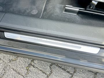 Audi Q8 e-tron - 8