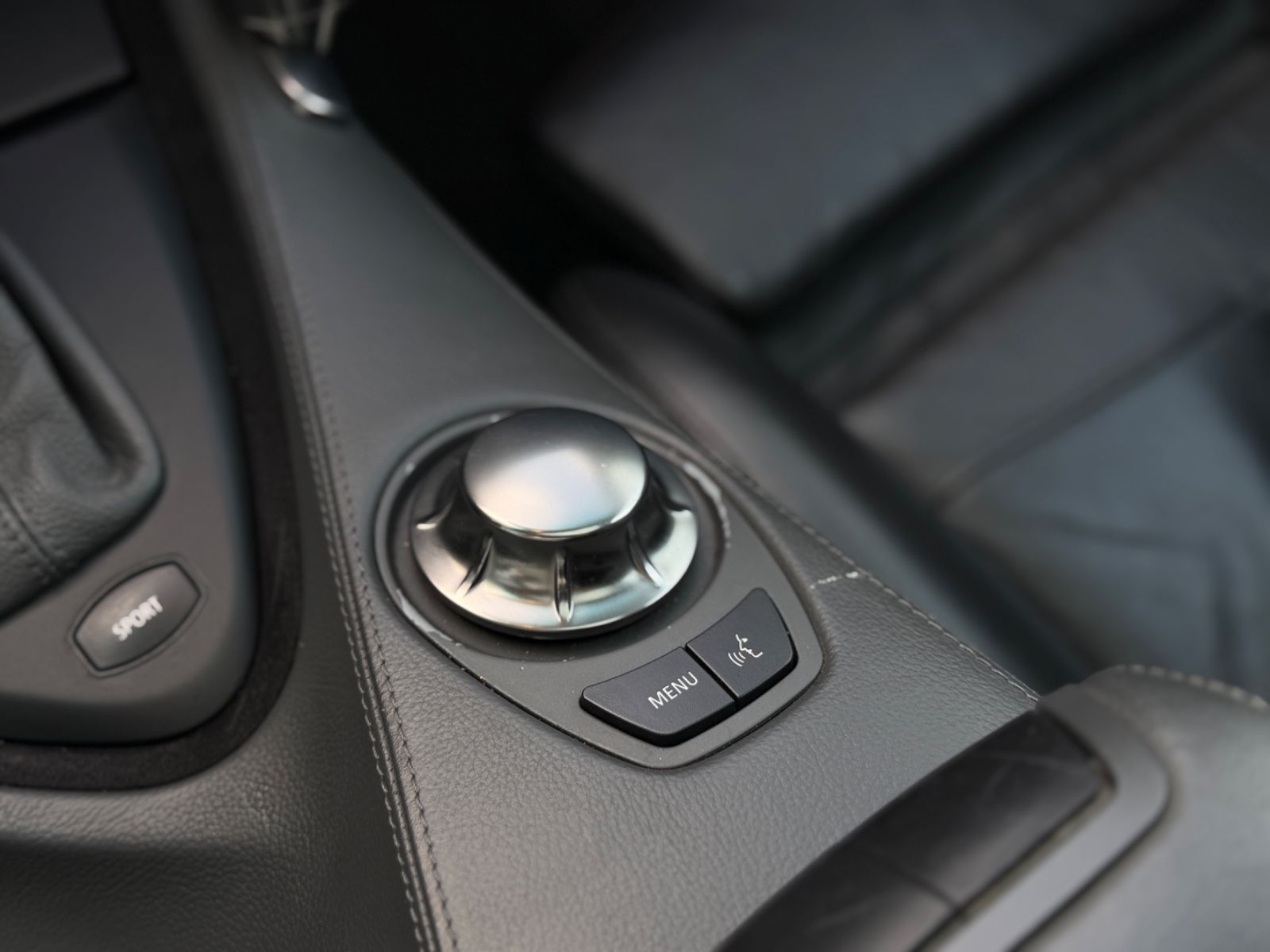 645Ci Coupé 4.4 Autom. LPG Navi Pano. Tüv NEU