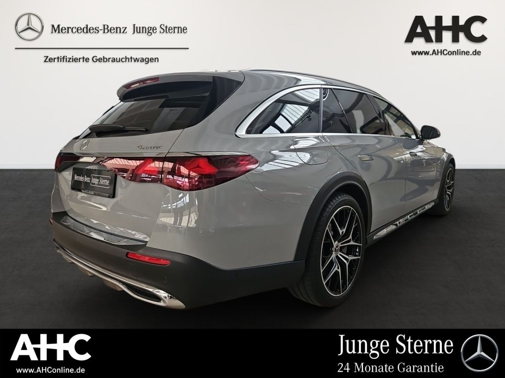 Fahrzeugabbildung Mercedes-Benz E 450 dT 4M All-Terrain AHK Massage Pano 360 HUD
