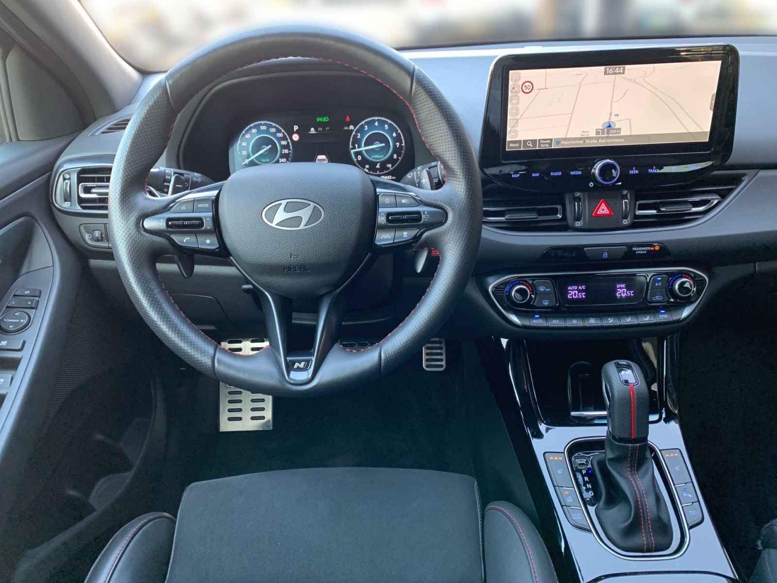 Fahrzeugabbildung Hyundai i30 Kombi 1.5 T-GDI 7-DCT N Line Mild-Hybrid