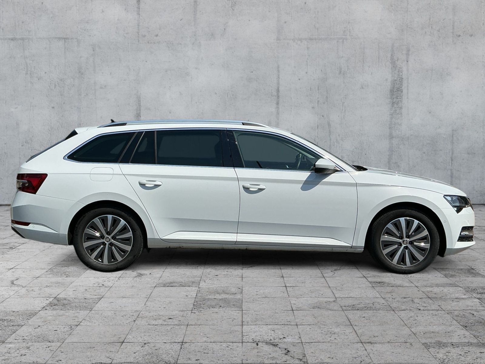 Skoda Superb - Bild 7