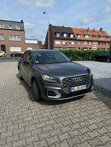 Audi Q2 35 TFSI S tronic sport sport - Audi Q2 in Mönchengladbach