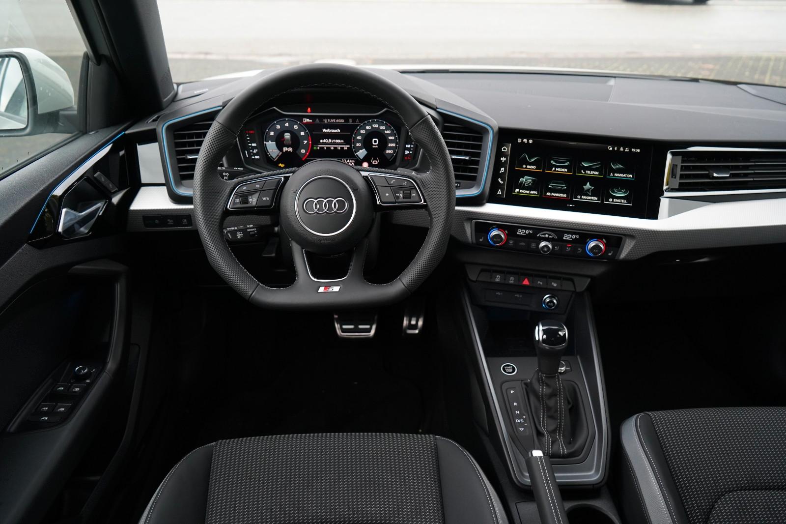 Audi A1 ALLSTREET 35TFSI SLINE SONOS INFOTAINMENT PLU