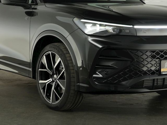Tiguan R-LINE TSI DSG 4MOTION+AHK+MATRIX LED+NAV