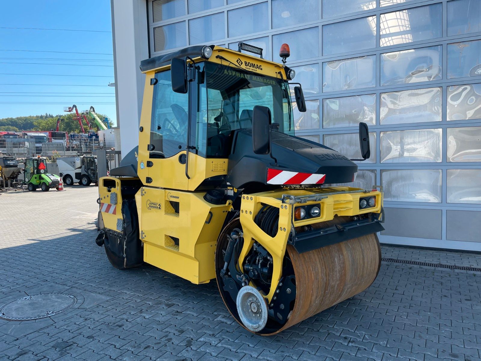 Fahrzeugabbildung BOMAG BW 154 ACP-4i AM / nur 1.751h / Asphalt Manager