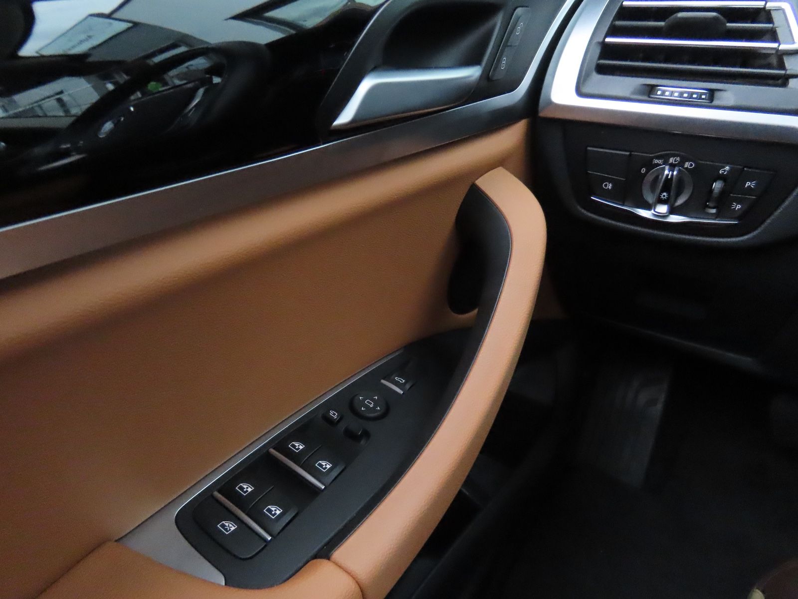 BMW X3 xDrive30i Autom. Leder Klima Panorama 360° foto 16