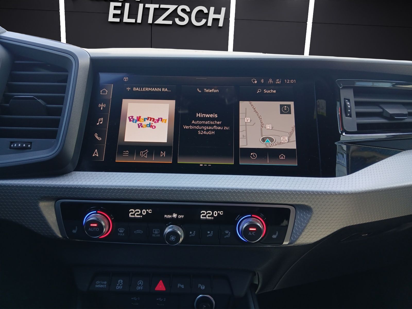 Fahrzeugabbildung Audi A1 Sportback 35 TFSI S-line S-tronic STH LED Nav