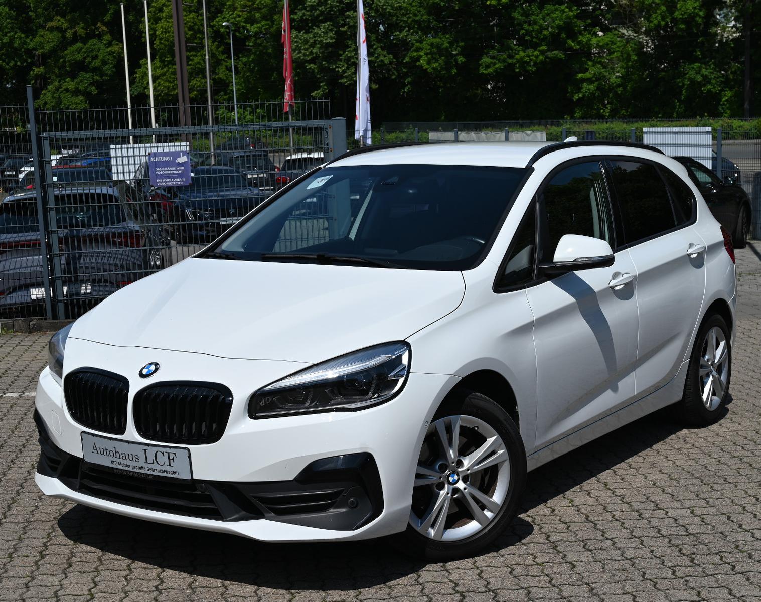 BMW 218 d Active Tourer Advantage Navi AHK LED PDC