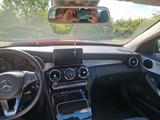 Mercedes-Benz C 180 Autom. - - rote Mercedes-Benz C-Klasse