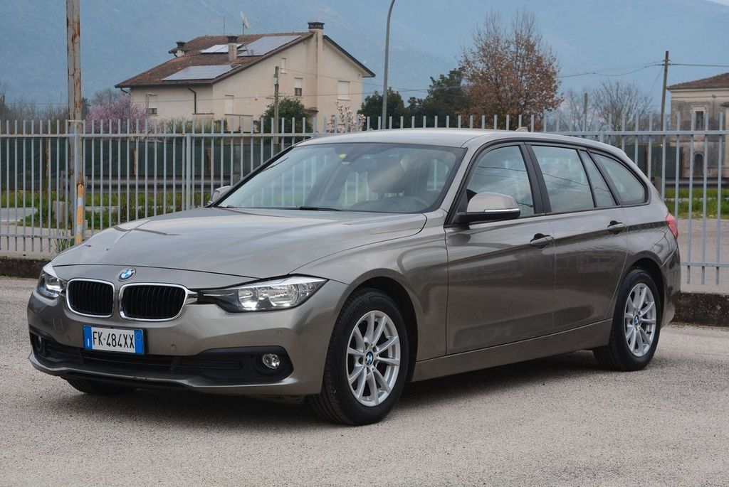 Image of BMW 318