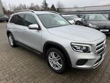 Mercedes-Benz GLB 180 - Mercedes-Benz GLB 180 mit Benzin-Antrieb: Geländewagen