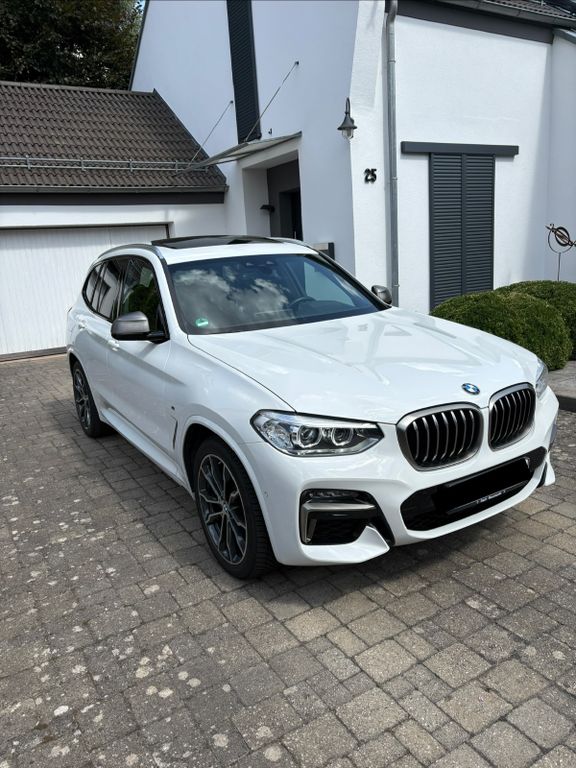 Image of BMW X3 M40