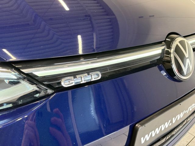 Golf VIII GTD 2.0 TDI DSG IQ.LIGHT RFK NAVI