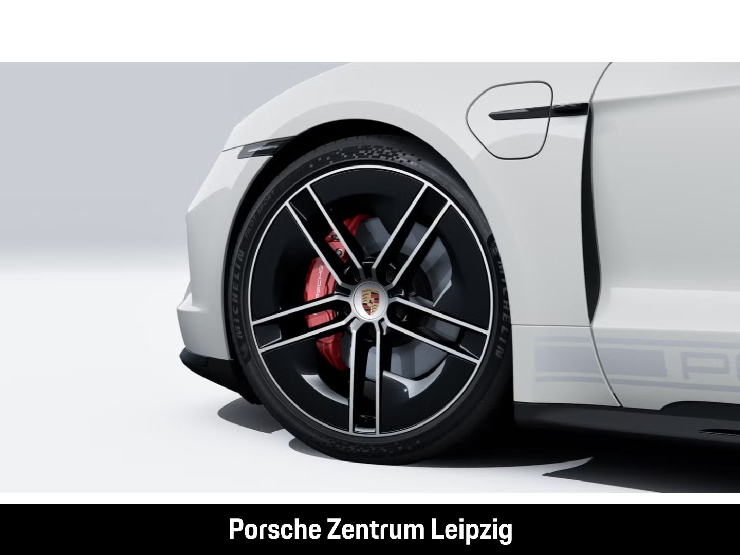 Porsche Taycan GTS Sport Turismo Burmester InnoDrive HUD foto 8