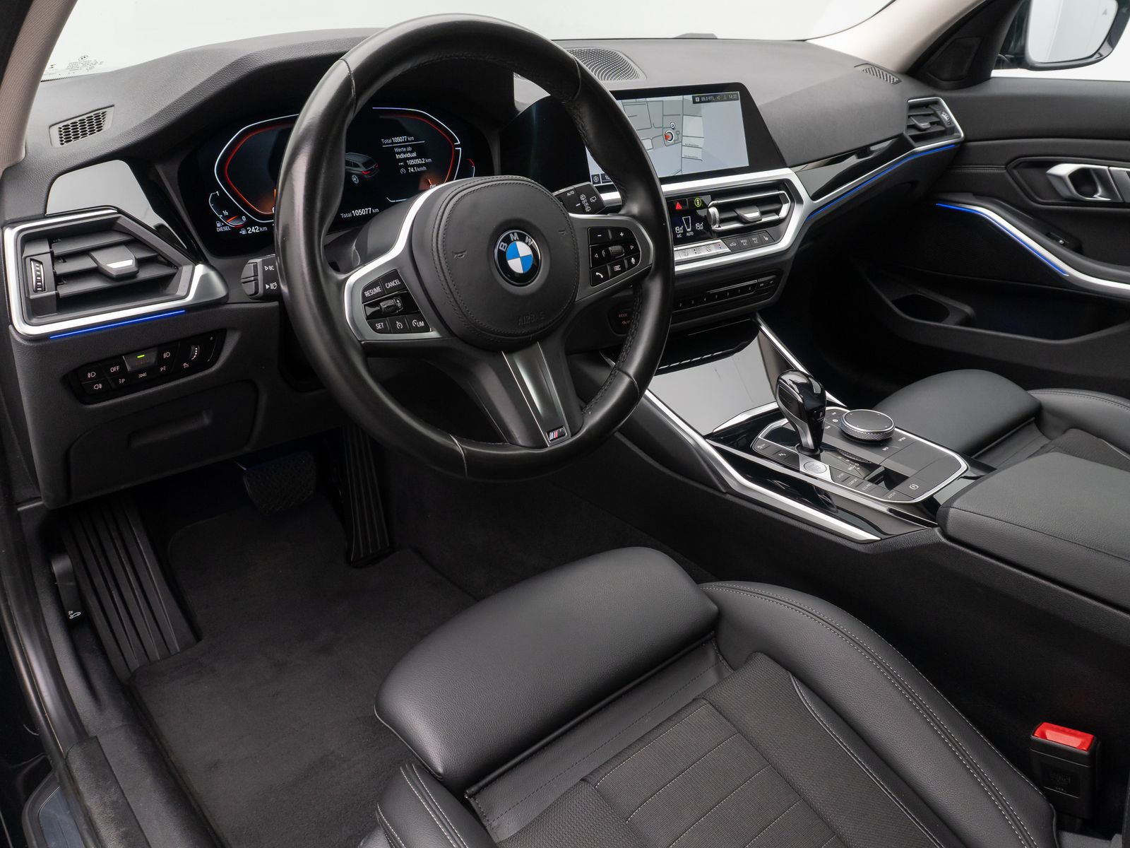 Fahrzeugabbildung BMW 330d xD Sport Line Laser DAB HUD AHK HiFi Komfor