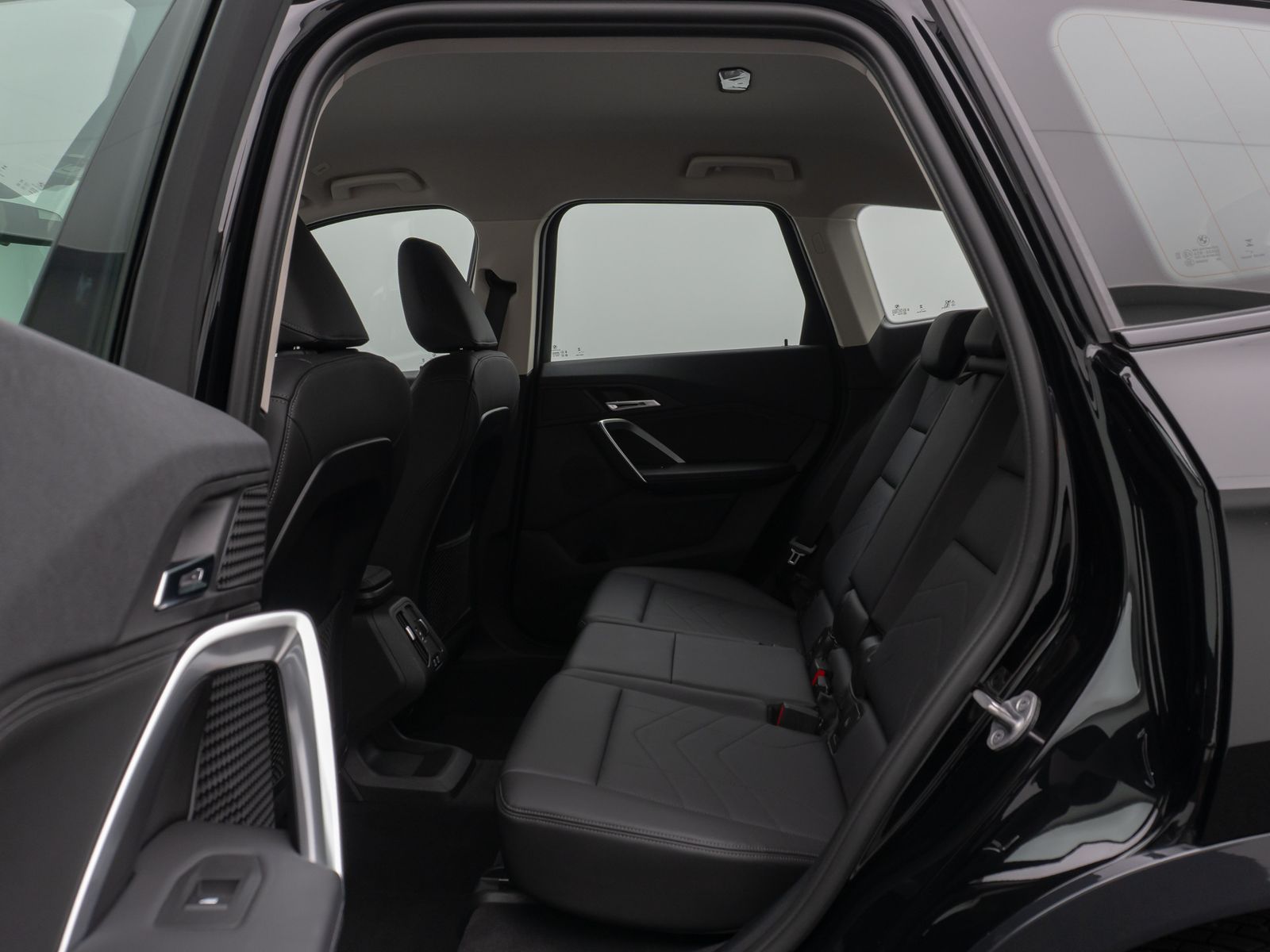 Fahrzeugabbildung BMW X1 sD18i xLine Kamera DAB Komfort Alarm AHK LED