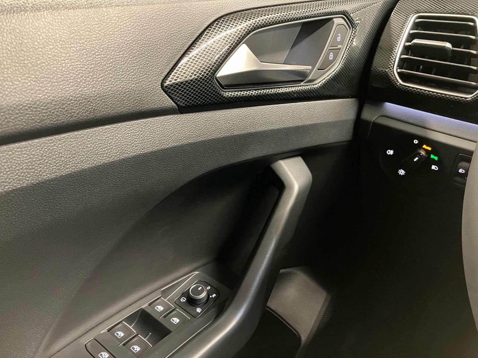 Volkswagen T-Cross - Bild 15