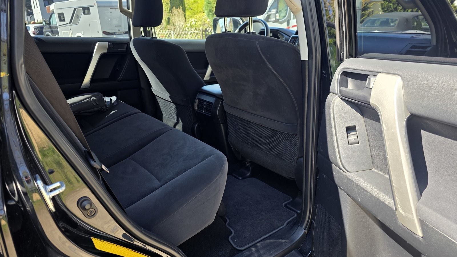Toyota Land Cruiser 150 Comfort, Aut., Navi, KeylessGo foto 12