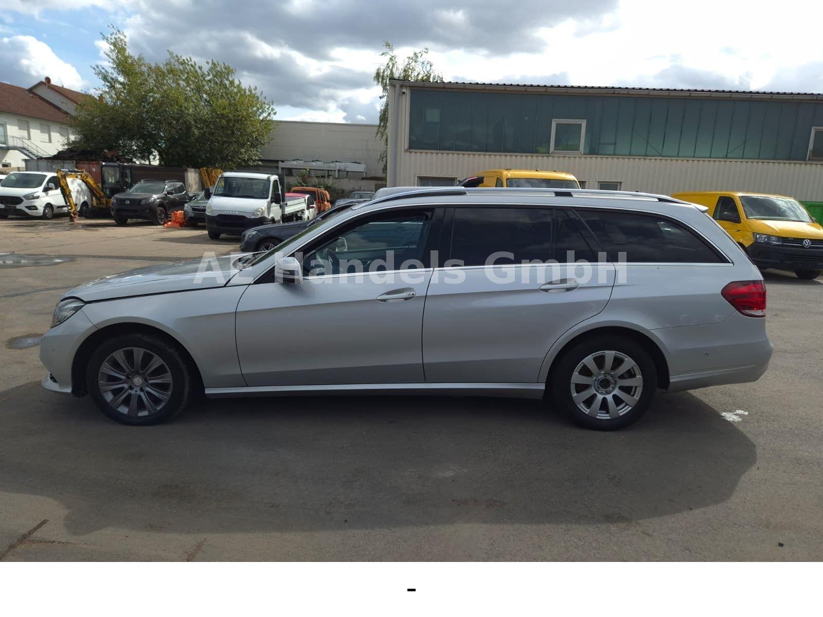 Mercedes-Benz E250 2014 — rear view