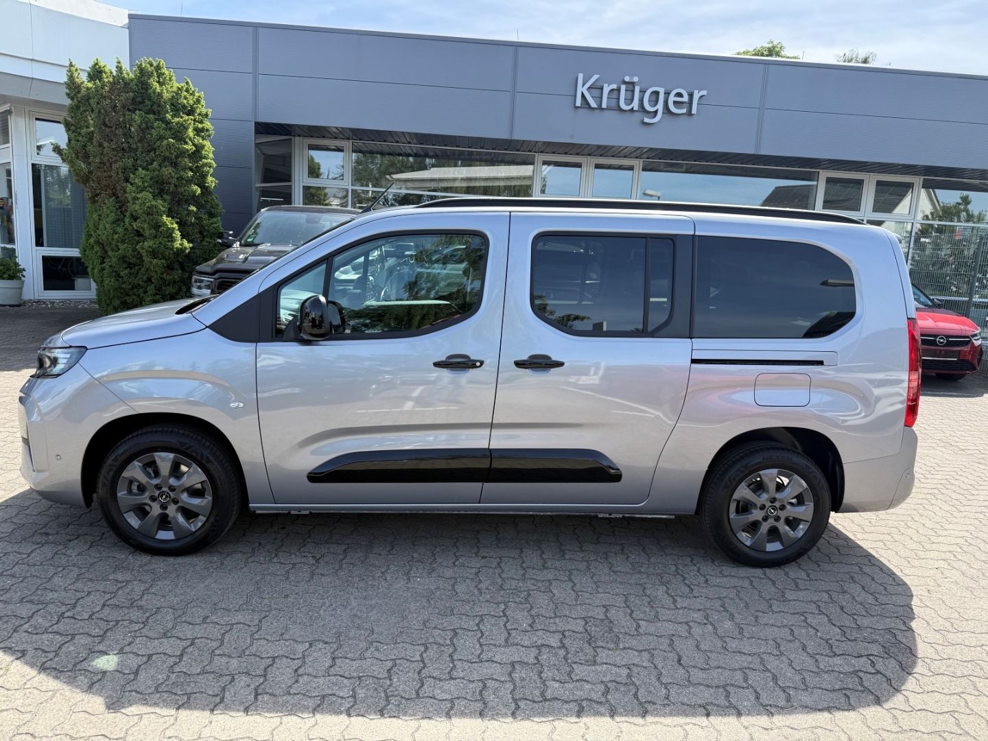 Fahrzeugabbildung Opel Combo Life 1.5 GS XL