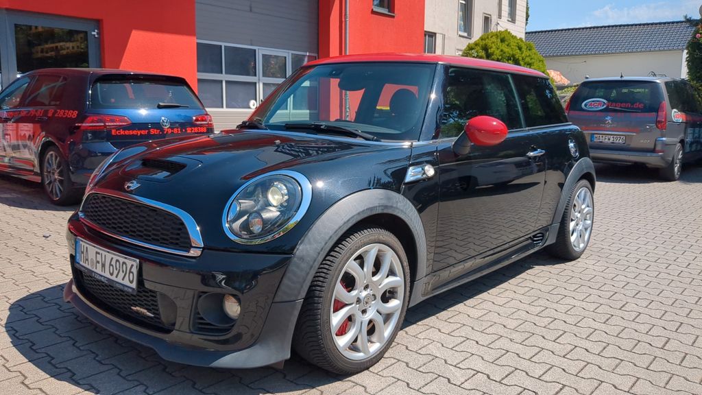 2012 MINI John Cooper Works