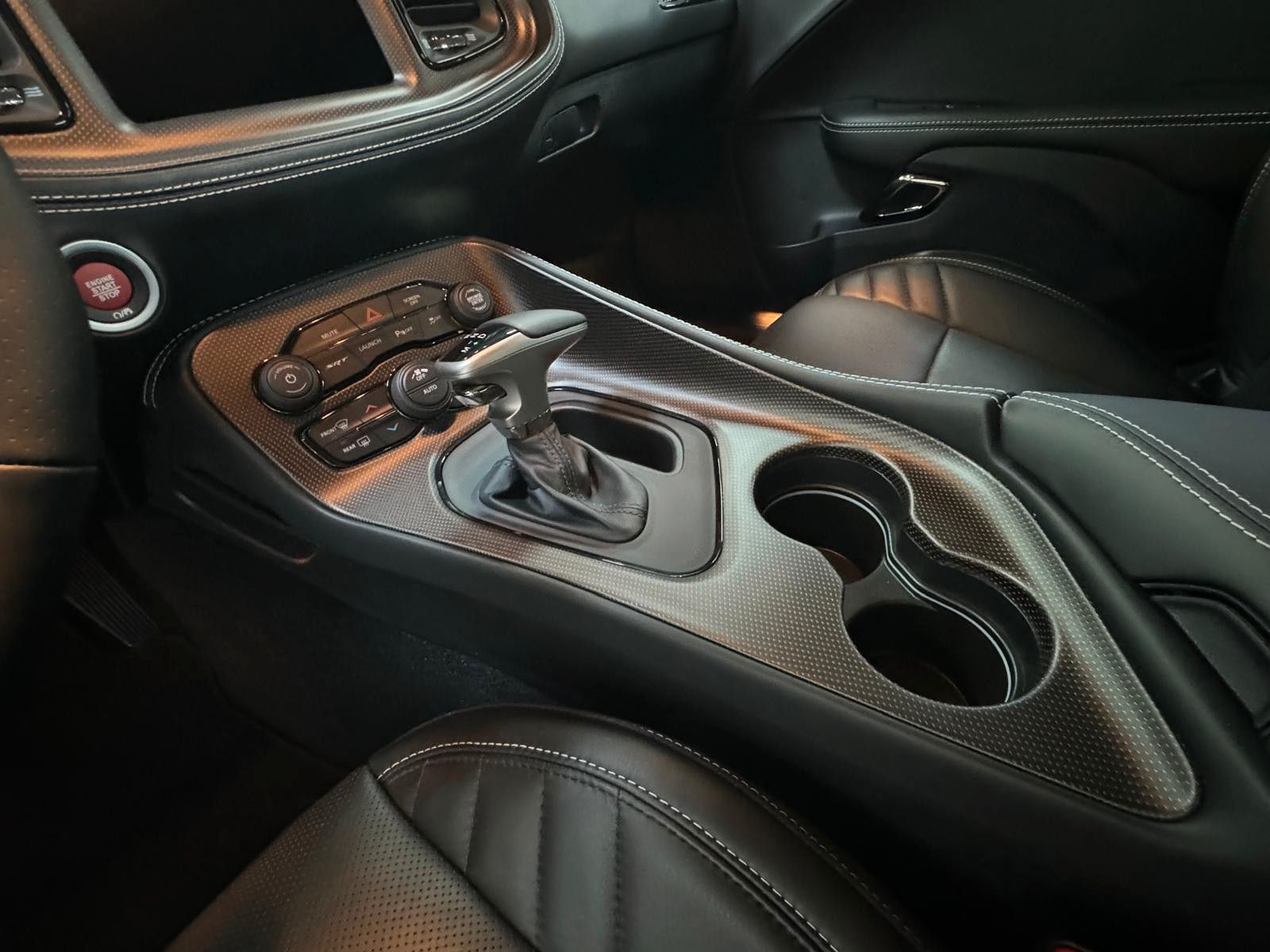 Fahrzeugabbildung Dodge CHALLENGER HELLCAT JAILBREAK-LAGUNA-LAST CALL-