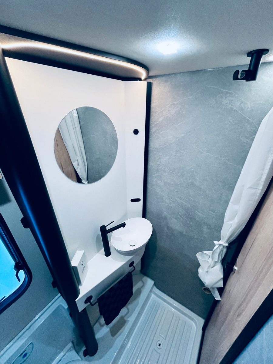 Fahrzeugabbildung XGO Dynamic 39 Lounge Modell 2026 ALL-IN