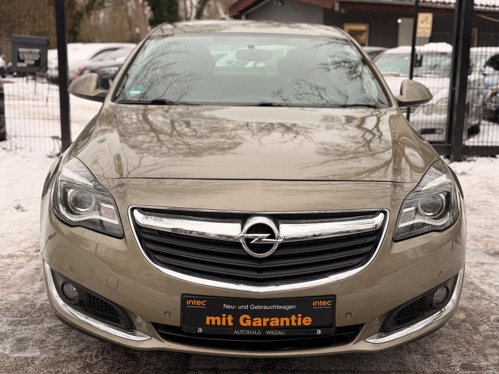 Opel Insignia 1.6 Turbo,Navi,Sportsitze