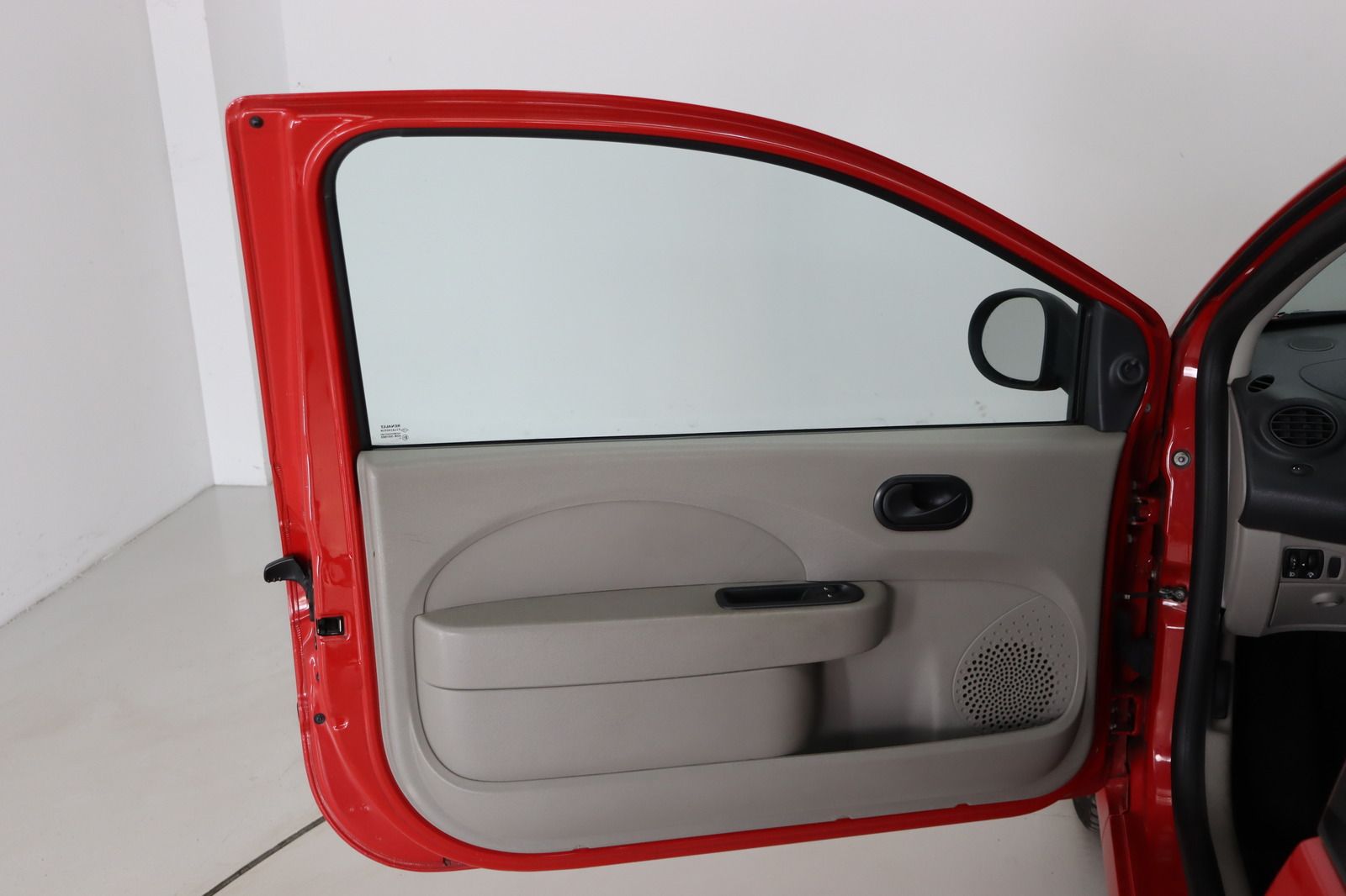 Fahrzeugabbildung Renault Twingo 1.2 * Navigationssystem
