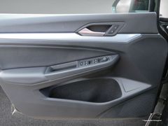 VW Golf VIII 2.0 TDI Goal DSG LED Nav Rfk Ahk ACC VW Golf VIII 2.0 TDI Goal DSG LED Nav Rfk Ahk ACC