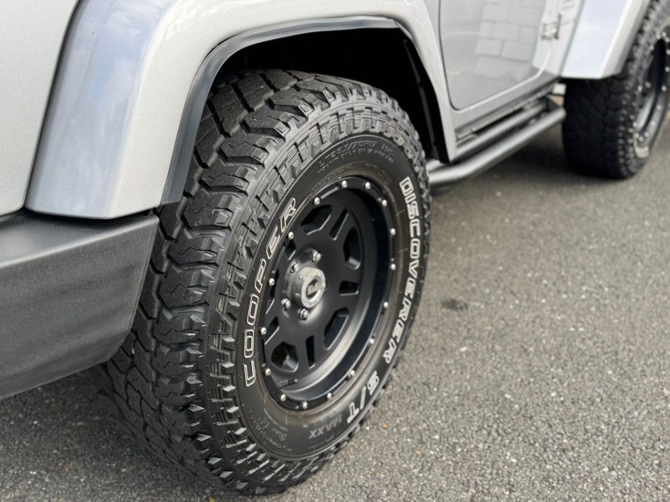 Fahrzeugabbildung Jeep Wrangler JK Unlimited Sport 3.6 Hard- Softtop