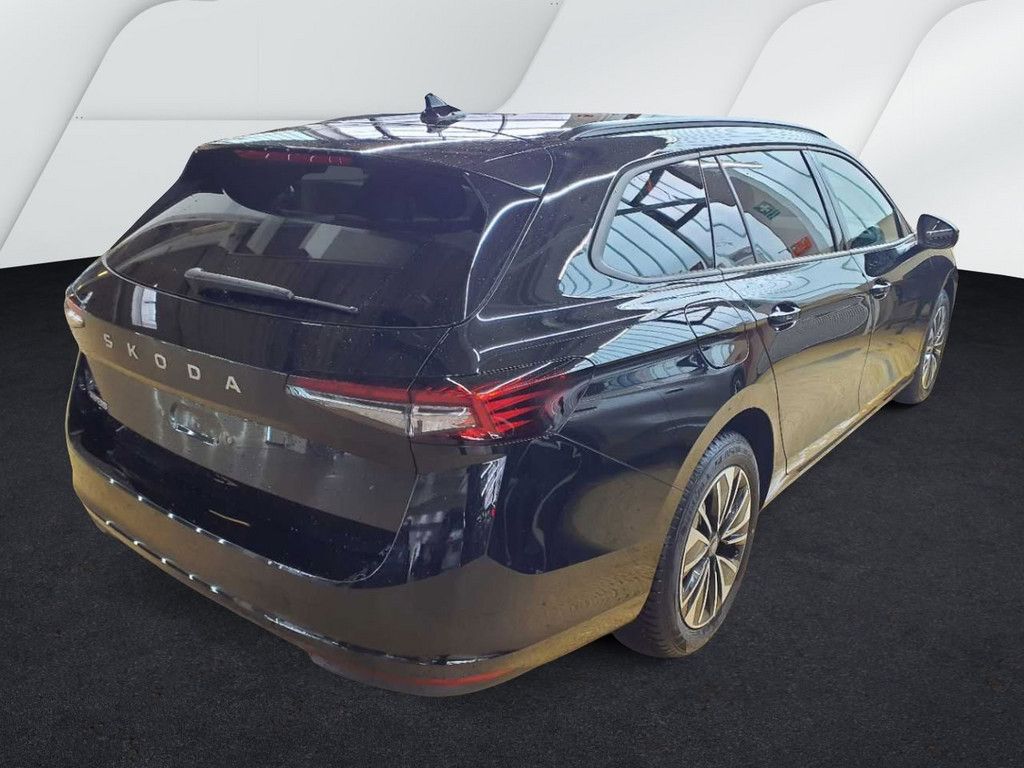 Skoda Superb - Bild 2