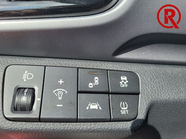Stonic Platinum Edition 1.0 T-GDI Navi LED Apple