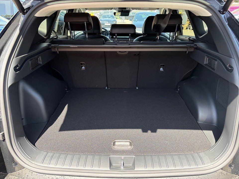 Fahrzeugabbildung Hyundai TUCSON Hybrid Prime Assistenz-Paket
