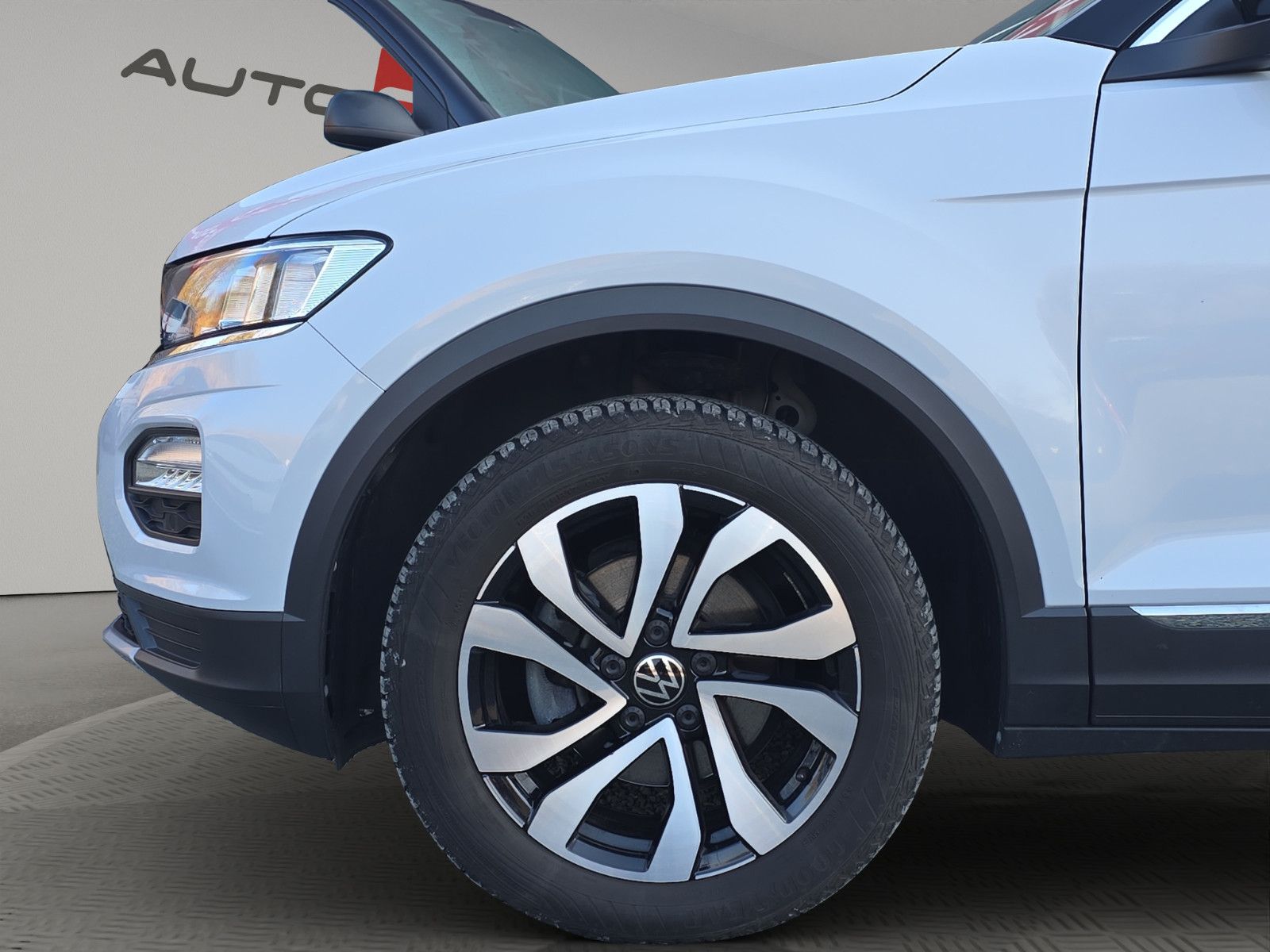 Fahrzeugabbildung Volkswagen T-Roc Active+NAVI+TEMPOMAT+KAMERA+PDC