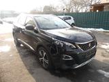 Peugeot 5008 Allure 7-Sitzer - Peugeot 5008 Allure mit Diesel-Antrieb