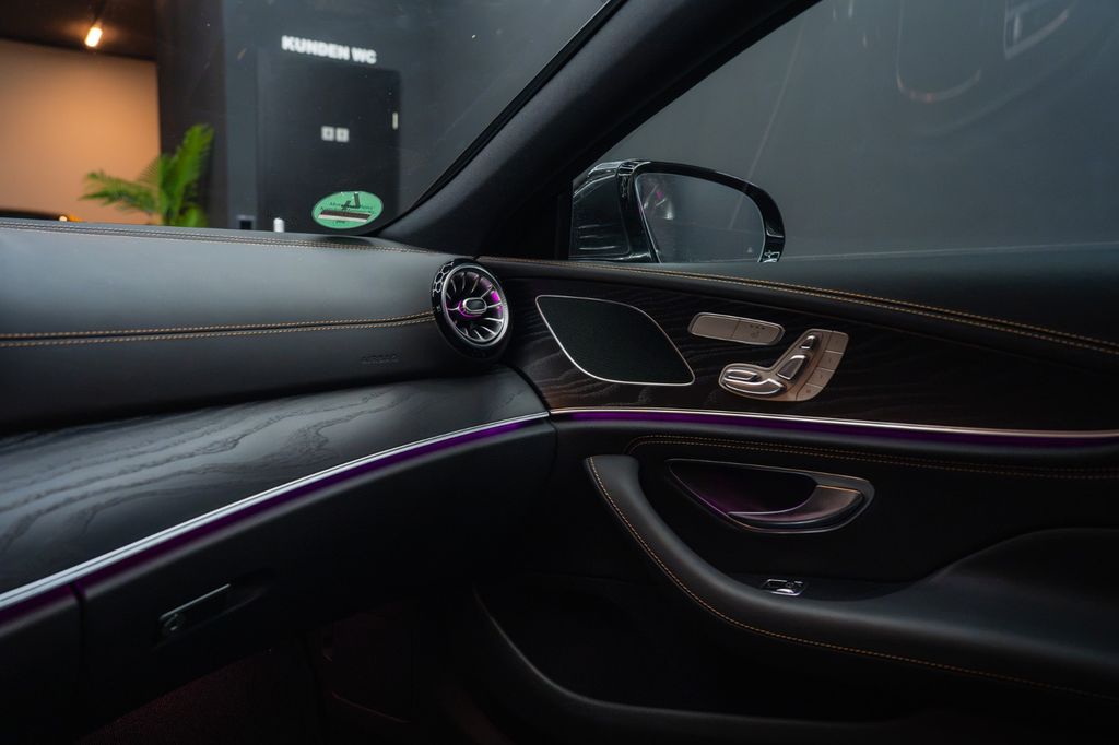 MERCEDES-BENZ CLS 450 Edition 1 AMG*360*MEMORY*AMBIENTE*DISTR* MERCEDES-BENZ CLS 450 Edition 1 AMG*360*MEMORY*AMBIENTE*DISTR*