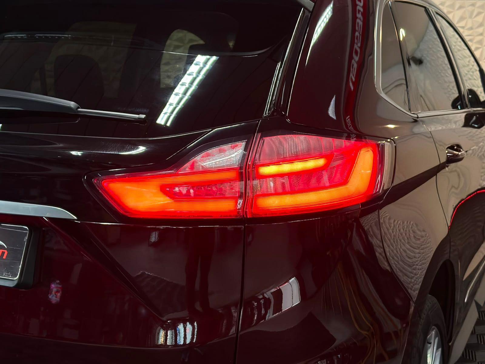 Ford Edge 2.0EB VIGNALE 4x4 B&O#ACC#CAM#1HD#SITZKLIMA