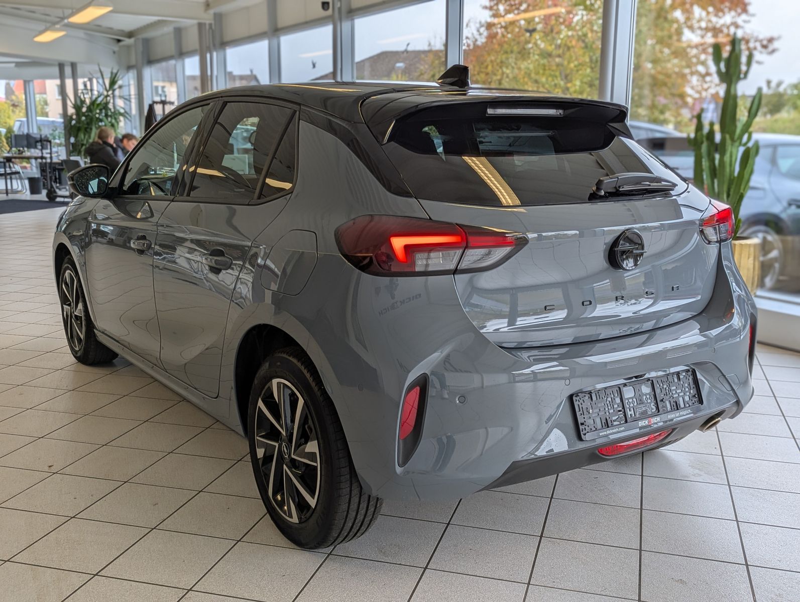 OPEL Corsa 1.2 GS IntelliLux Tech1-Komfort-Paket Cam - Image 5