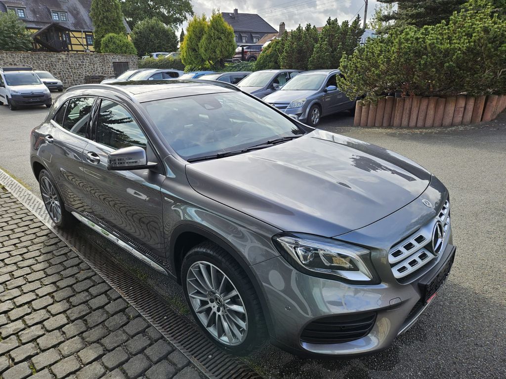 Image of Mercedes-Benz GLA 180