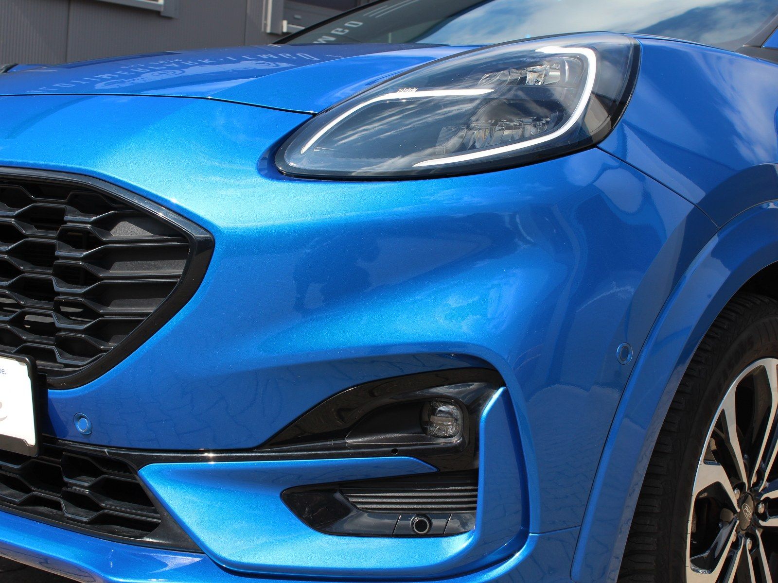 Fahrzeugabbildung Ford Puma ST-Line X 1,0 EcoBoost Mild Hybrid