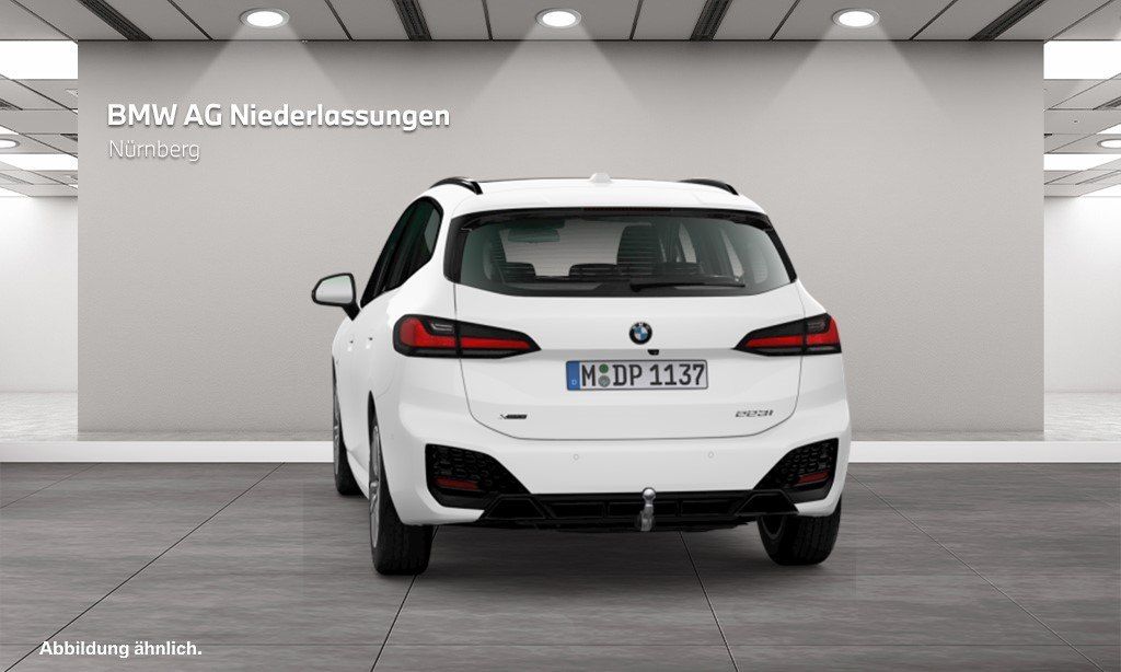 BMW 223 Active Tourer - Bild 7