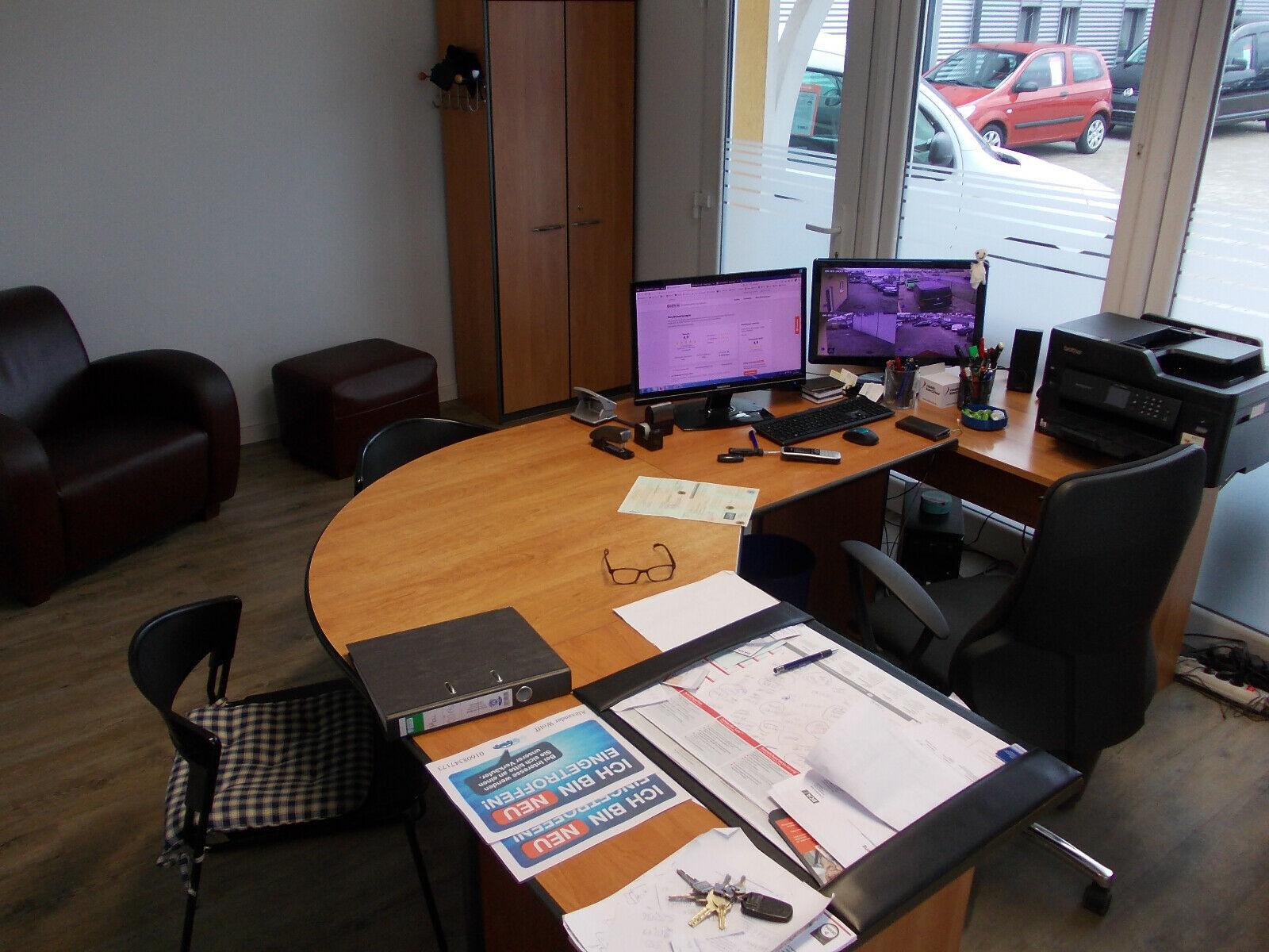 showroom-image-main