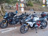 BMW R1200RS, HP-Akra, keine 1250 GS oder 1300 RS - Motorräder in Freiburg