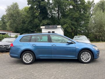 Volkswagen Golf - 3
