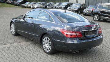 Mercedes E 220 - 3