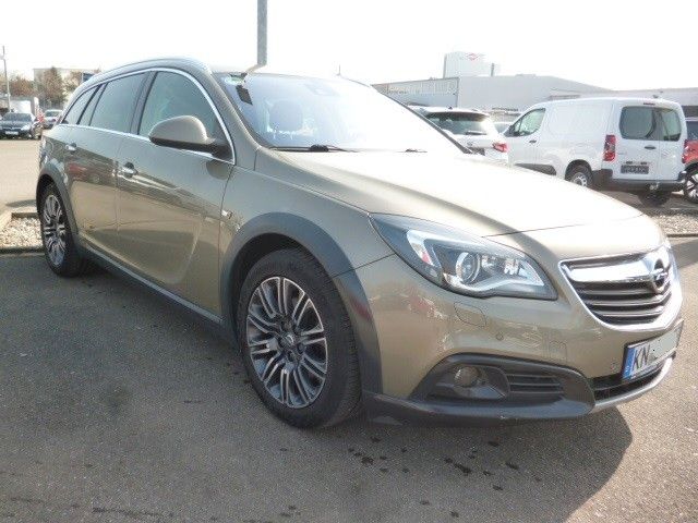 Insignia A Country Tourer Basis 4x4