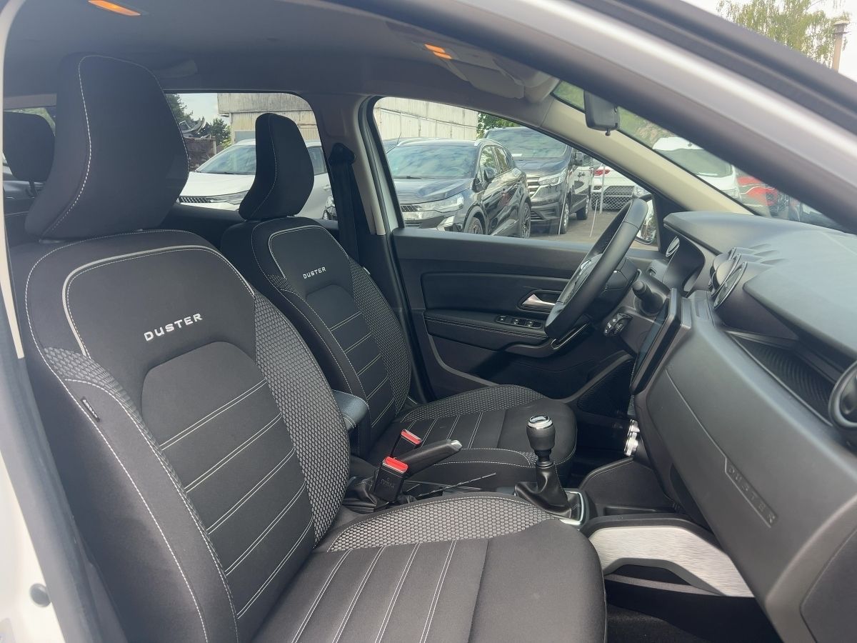 Fahrzeugabbildung Dacia Duster Prestige+ TCe 100 LPG Navi Klimaaut. SHZ